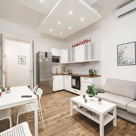 Cityscape Budget Garay Apartment Budapest